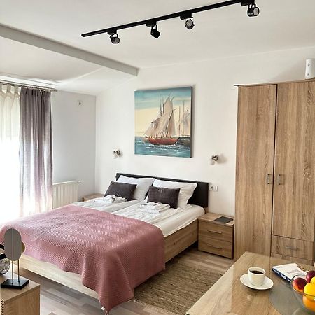 Apartments Velickovic Соко Баня Екстериор снимка